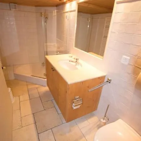 Grand Apartment
