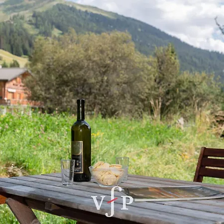 Grand Апартаменти *